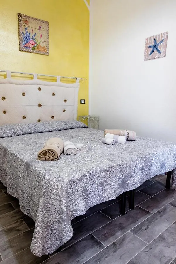 Affittacamere L ' Oasi Di Gino San Lorenzo  Italien