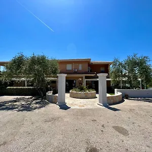 2* Hotel Marina
